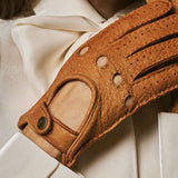 Cecilia (cognac) – Exklusive Damen-Autohandschuhe aus Pekari-Leder