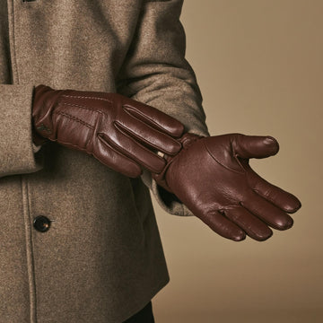 Luxury Leather Gloves: The Perfect Accessory
