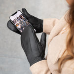 Eva - Elegante Ziegenlederfäustlinge mit luxuriösem Kunstpelzfutter und Touchscreen-Funktion - Schwartz & von Halen DE - Premium Lederhandschuhe - 6