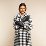 Eva - Elegante Ziegenlederfäustlinge mit luxuriösem Kunstpelzfutter und Touchscreen-Funktion - Schwartz & von Halen DE - Premium Lederhandschuhe - 9