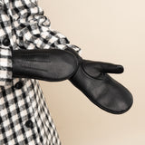 Eva - Elegante Ziegenlederfäustlinge mit luxuriösem Kunstpelzfutter und Touchscreen-Funktion - Schwartz & von Halen DE - Premium Lederhandschuhe - 12