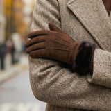 Giocante (braun) - Wildlederhandschuhe mit luxuriösem Schaffellfutter