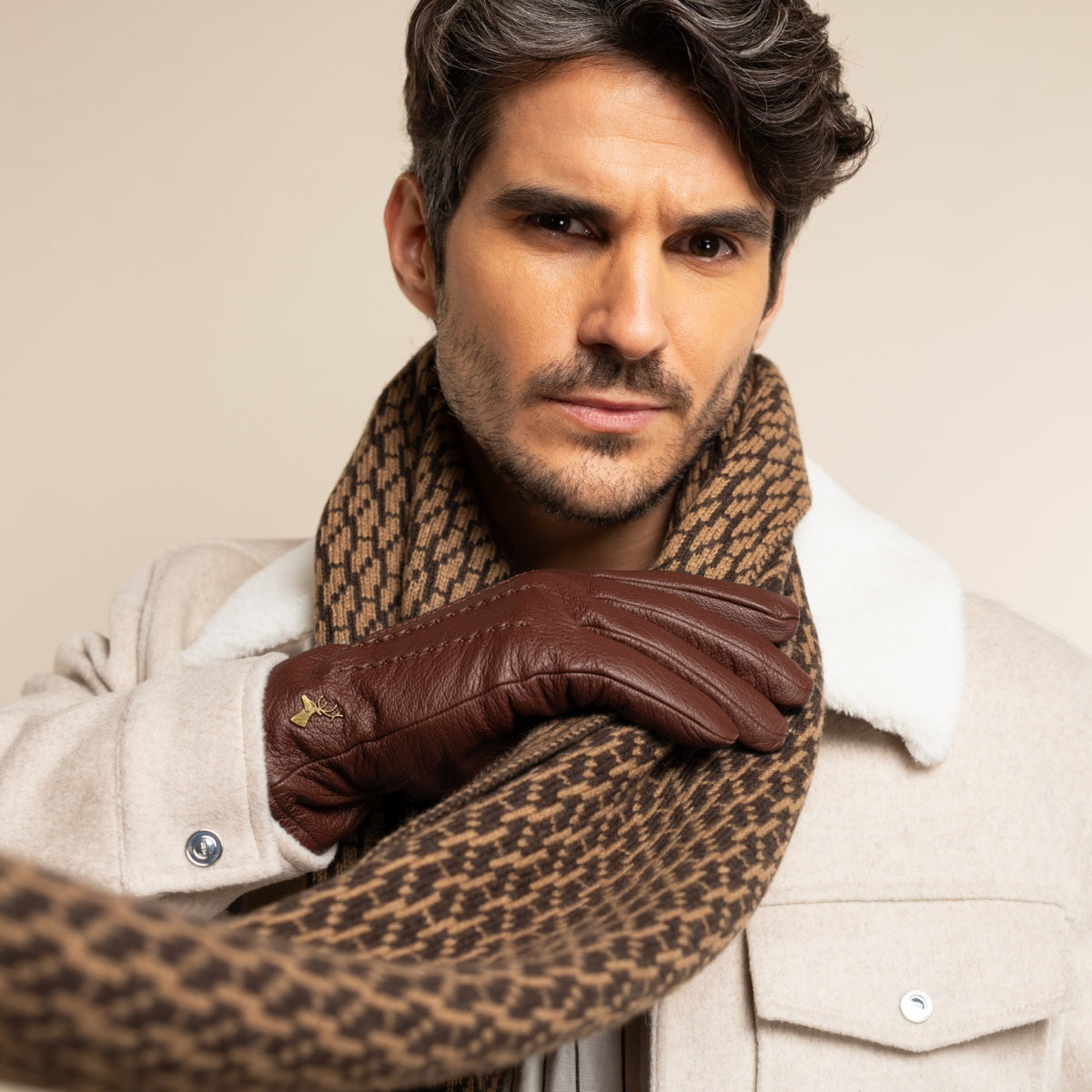 Harvey (cognac) - goatskin leather gloves with luxurious wool lining & touchscreen feature - Schwartz & von Halen - US - 12