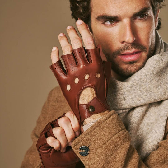 Liam (braun) – klassische fingerlose Herren-Autohandschuhe aus Lammleder