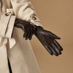 Lily (dunkelbraun) - Schafslederhandschuhe mit warmem Fleece-Futter und Touchscreen-Funktion - Schwartz & von Halen DE - Premium Lederhandschuhe - 6