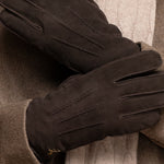 Matthew (braun) - Wildlederhandschuhe aus Ziegenleder mit luxuriösem Shearling-Futter - Schwartz & von Halen DE - Premium Lederhandschuhe - 11
