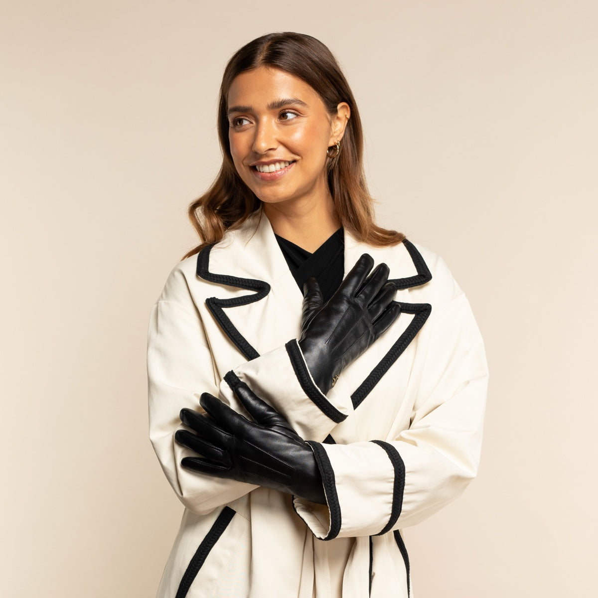 Olivia - Schafslederhandschuhe mit luxuriösem Kunstpelzfutter und Touchscreen-Funktion - Schwartz & von Halen DE - Premium Lederhandschuhe - 6