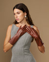 Rosemary Mid-forearm (kastanjebruin) - Dameshandschoenen van lamsleer met zijden voering & touchscreenfunctie