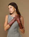 Rosemary Mid-forearm (kastanjebruin) - Dameshandschoenen van lamsleer met zijden voering & touchscreenfunctie