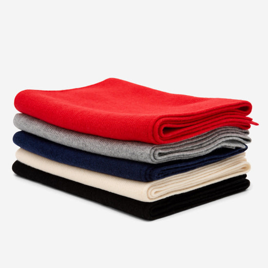 Charlie (grey) - premium scarf made of soft Merino wool (unisex) - Schwartz & von Halen - US - 9