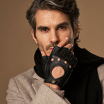 Zane (schwarz) – luxuriöse fingerlose Fahrhandschuhe aus amerikanischem Hirschleder  - Schwartz & von Halen DE - Premium Lederhandschuhe - 10