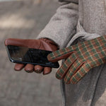 Rosie (grün) - Lammfellhandschuhe mit Fleecefutter & Touchscreen-Funktion  - Schwartz & von Halen DE - Premium Lederhandschuhe - 5