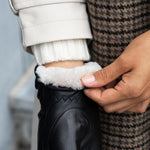 Mia - stylischer Lederfäustling mit luxuriösem Lammwollfutter & Touchscreen-Funktion - Schwartz & von Halen DE - Premium Lederhandschuhe - 6