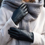 Lily (schwarz) - Schafslederhandschuhe mit warmem Fleece-Futter und Touchscreen-Funktion - Schwartz & von Halen DE - Premium Lederhandschuhe - 7