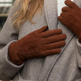 Elizabeth (braun) - Wildlederhandschuhe mit Kunstpelzfutter - Schwartz & von Halen DE - Premium Lederhandschuhe - 12