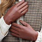 Ivy (cognac) - Handschuhe aus Schafsleder mit Woll-/Kaschmirfutter und Touchscreen-Funktion - Schwartz & von Halen DE - Premium Lederhandschuhe - 9